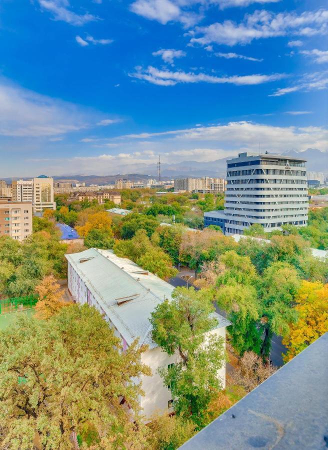 "Asaapart" Lamiya Apartamento Almaty Exterior foto